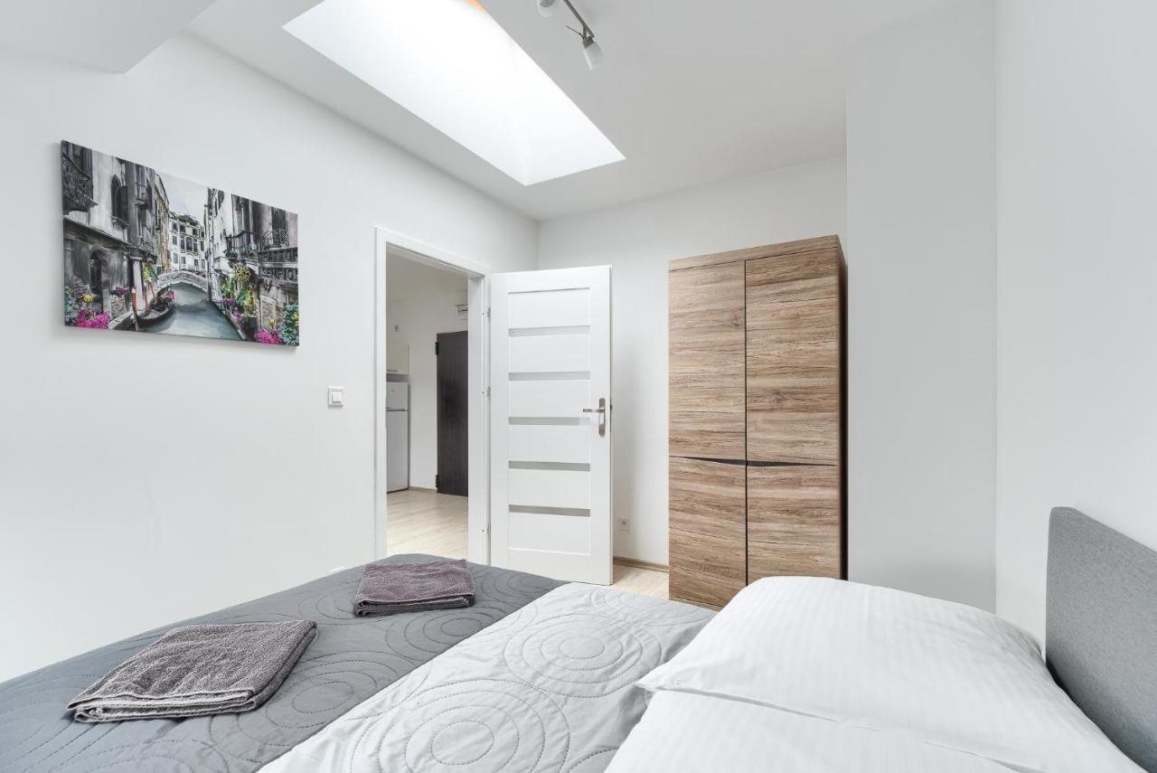 Toress Apartamenty Economy Szczecin Buitenkant foto